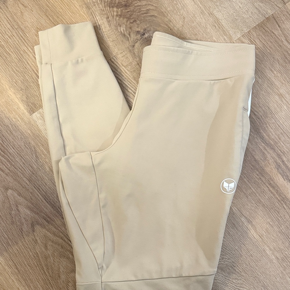 Fabletics Neutral Beige Joggers / Leggings – Size Medium